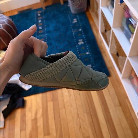 Teva reember moc Quilted Slip-On Shoes in Sage Green - Picture 2 of 3